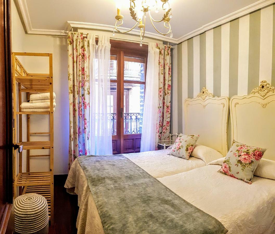 La Casa De Lorenzo La Guardia Eksteriør bilde